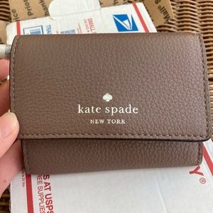 Kate Spade Darla colour brownstone wallet